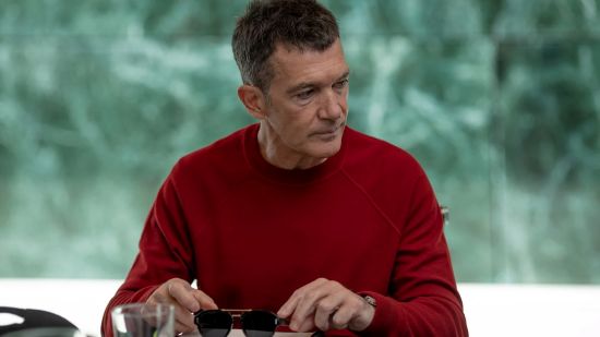 ANTONIO BANDERAS, ÜNLÜ ŞEF BOURDAIN'IN FİLMİNDE  